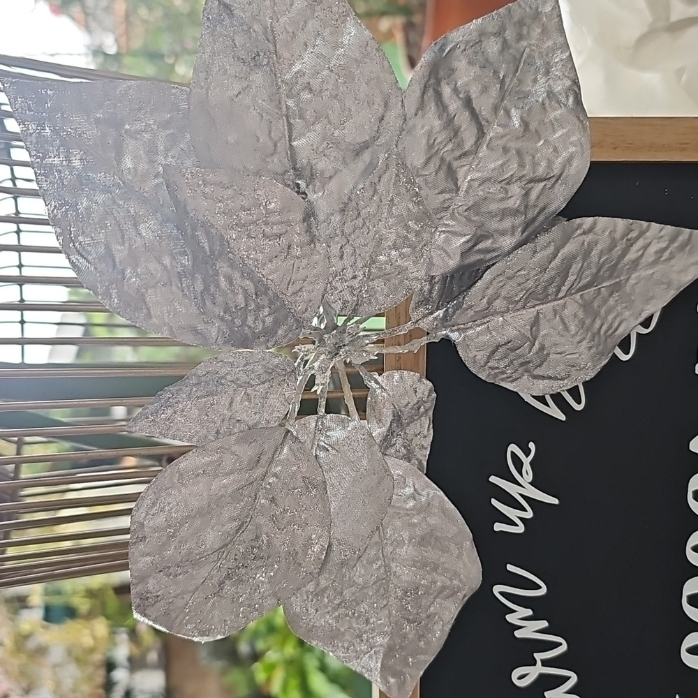 Silver Metallic Leaf Decoration